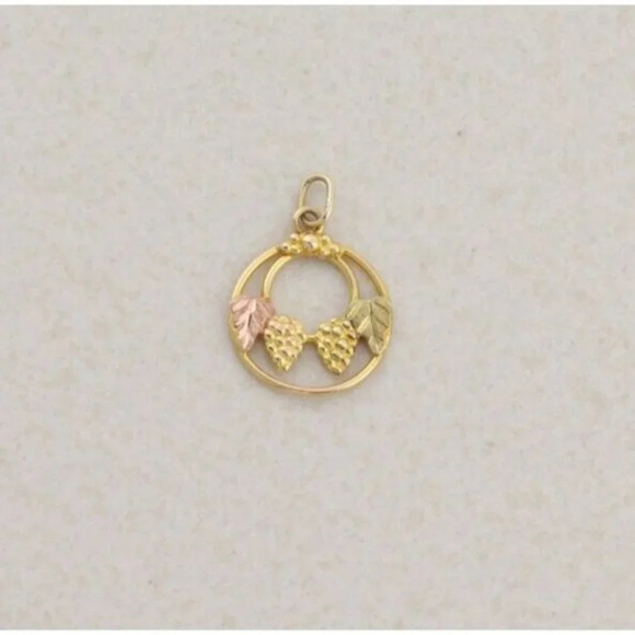Black Hills Gold Jewelry - Pendant Only 10k Yellow Gold Black Hills Gold Pendant
